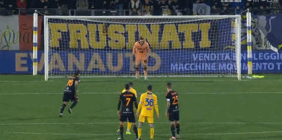 LPL：BLG绝境爆发，R闪逆转全局！Elk化身臭豆腐，骑脸杀死比赛